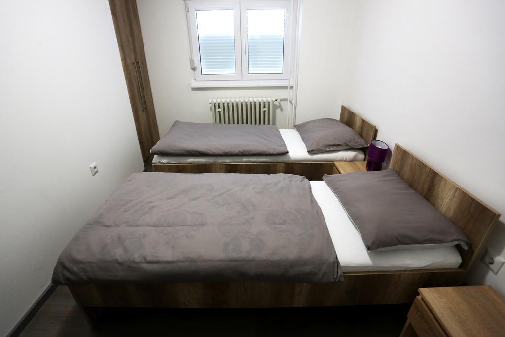 Apartment Travego II Osijek Quarto foto